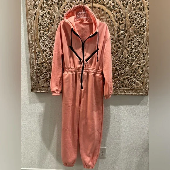 Cozypoin Fleece Jumpsuit, Zip Front, Light Pink, NWOT- size XL - Picture 3 of 12